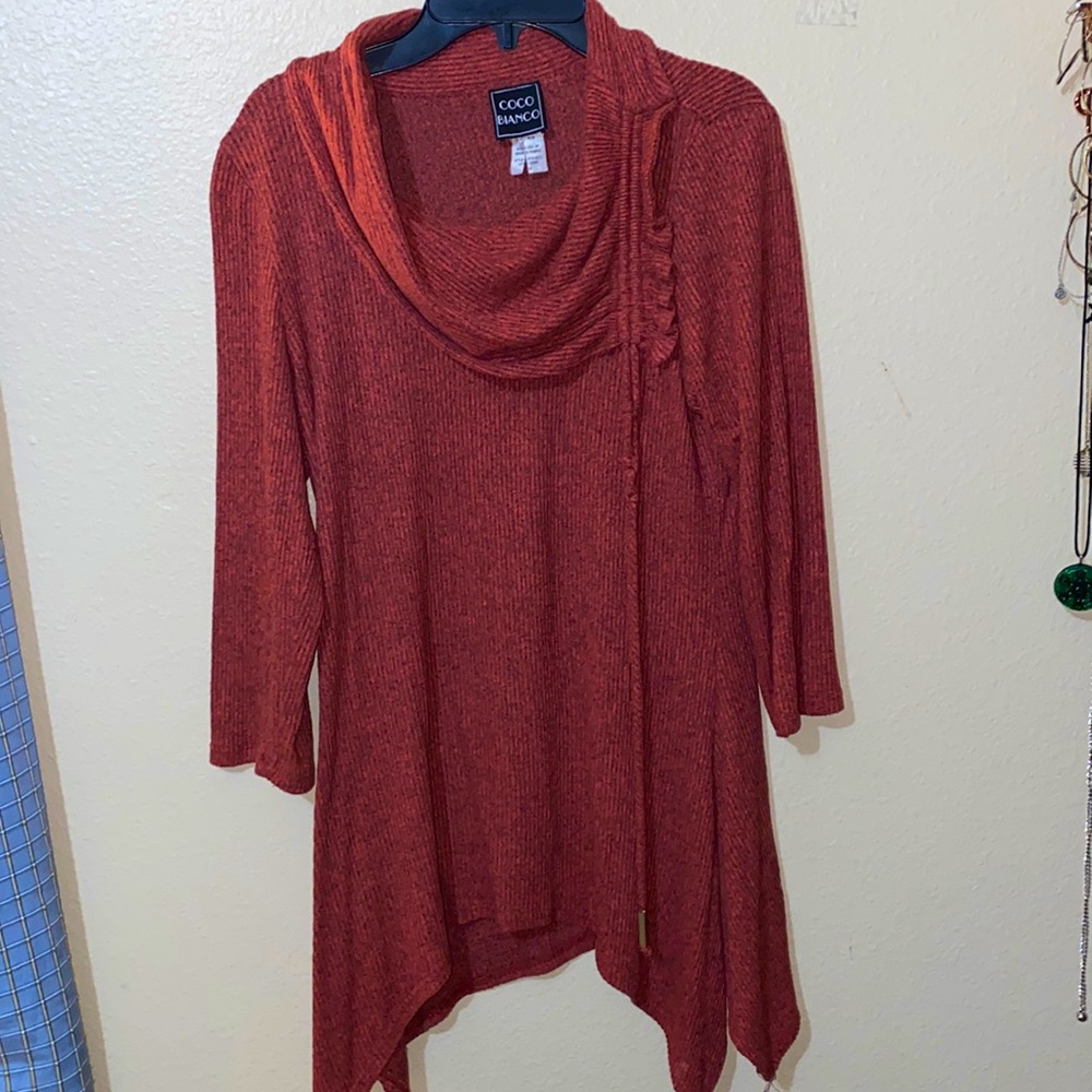 Asymmetrical-Cut Synched Knotted Shrug